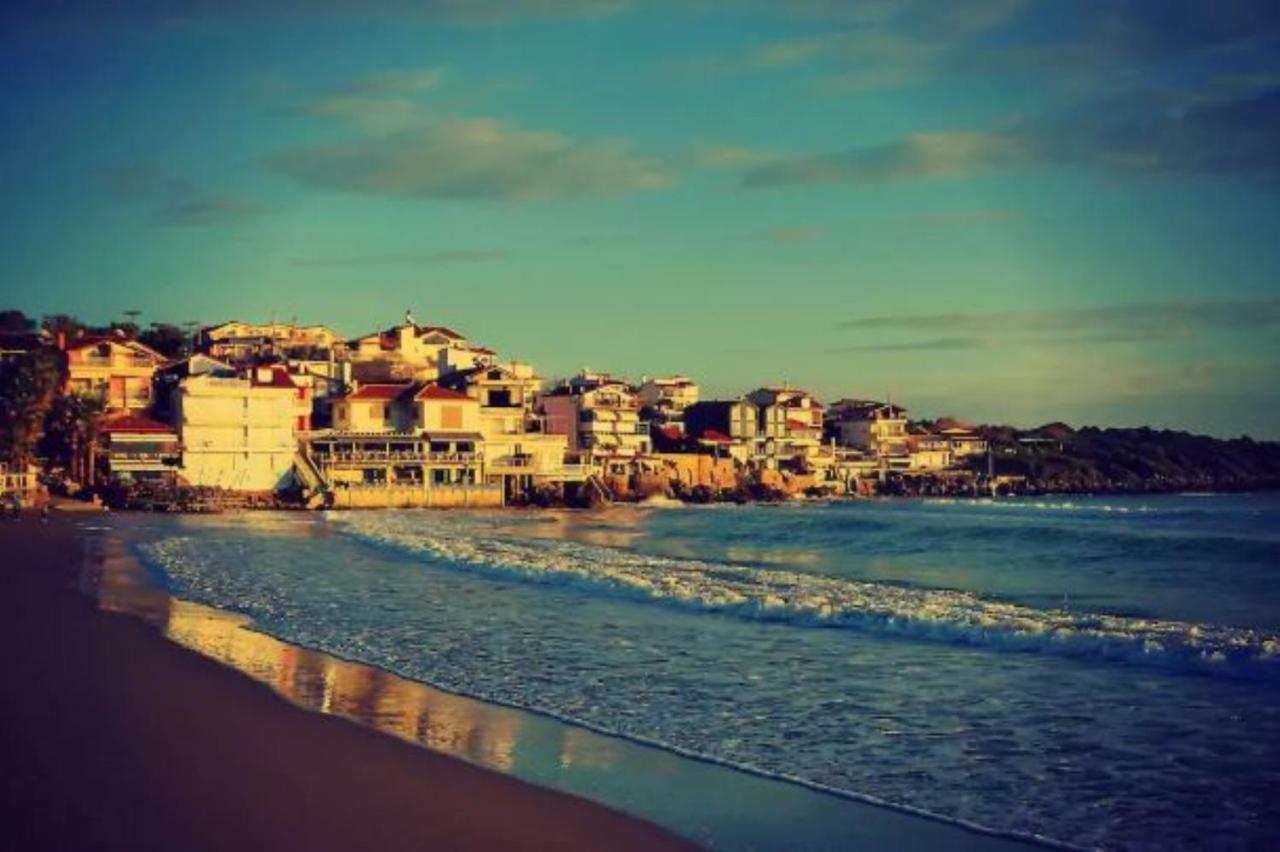 Villa Rena In Front Of The Sea Arkoudi Exterior photo